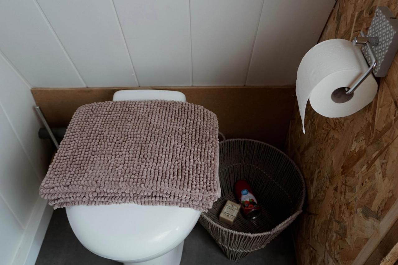 Le Chalet Tipi Avec Jacuzzi Et Jardin Troyes Eksteriør billede